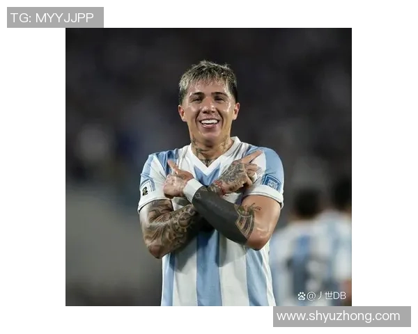 阿根廷足球明星纹身背后的故事与文化意义探讨 阿根廷足球明星纹身背后的故事与文化意义探讨