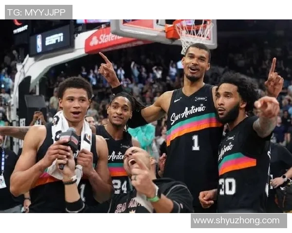 火箭与马刺季后赛第六场激战回顾与精彩瞬间分析 火箭与马刺季后赛第六场激战回顾与精彩瞬间分析